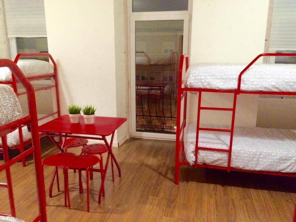 Metro Hostel Lisbon Room photo