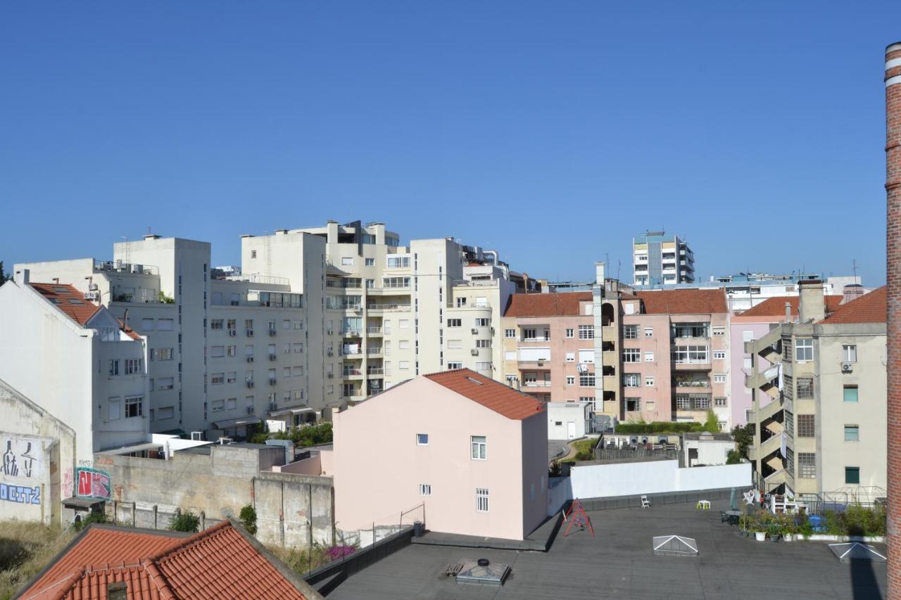 Metro Hostel Lisbon Exterior photo